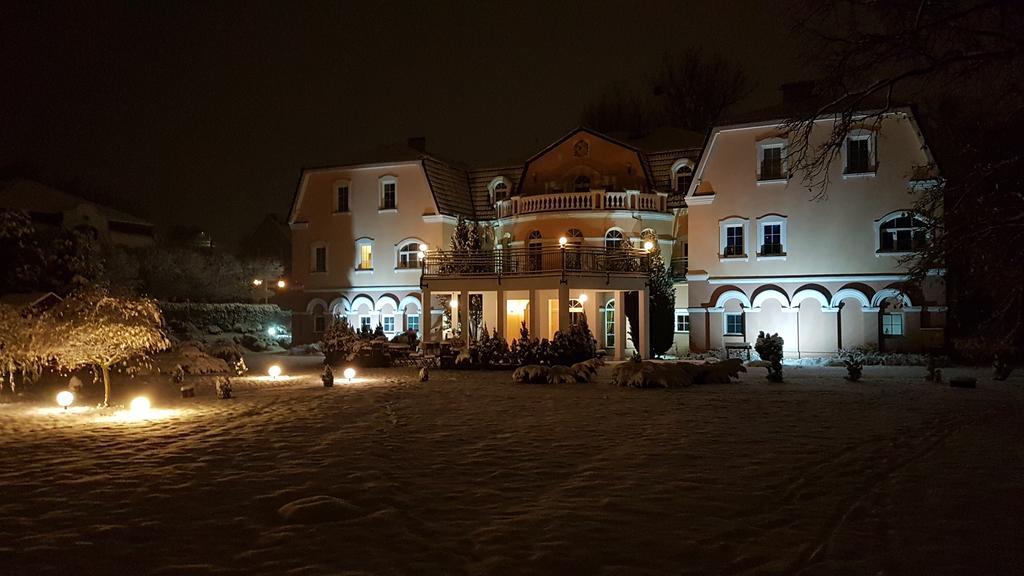 Hotel Regius Opole Kültér fotó